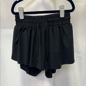 Suzette Collection girls black Elastic Waist butterfly Shorts size M (8/10)